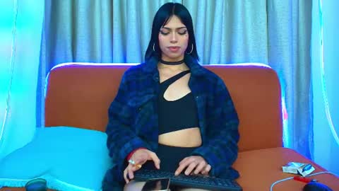 Klhoe Carter 3 online show from 14, 7, 2026