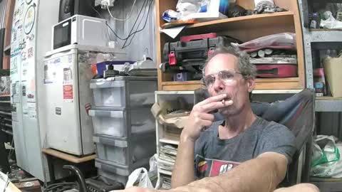 Snapshot of 04oldskool chatting on 12, 1, 2025 04oldskool online show from 12, 1, 2025