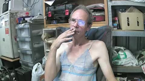 Snapshot of 04oldskool chatting on 17, 1, 2025 04oldskool online show from 17, 1, 2025