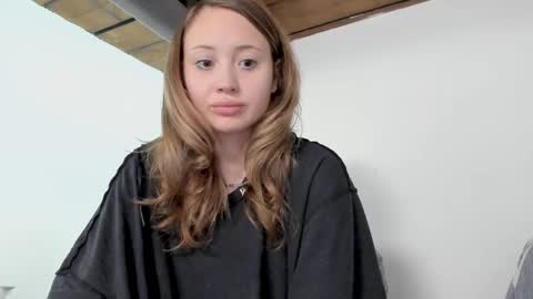 Snapshot of 0oo_ooo chatting on 5, 10, 2025 0oo_ooo online show from 5, 10, 2025