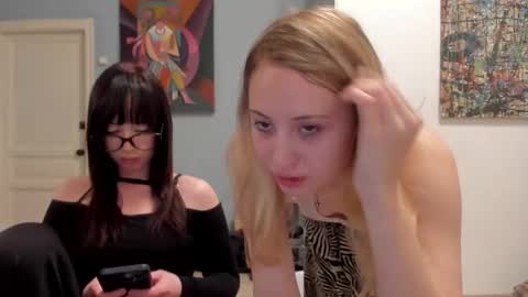 Snapshot of 0oo_ooo chatting on 25, 10, 2025 0oo_ooo online show from 25, 10, 2025