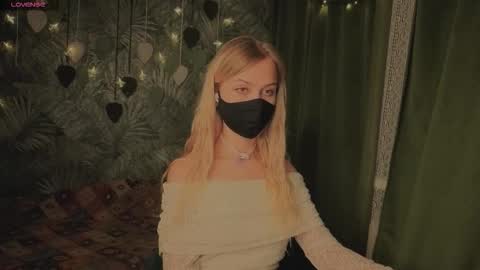 Snapshot of 0ophelia chatting on 2, 3, 2026 0ophelia online show from 2, 3, 2026