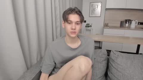 Snapshot of 0verlandd chatting on 15, 10, 2025 Adam online show from 15, 10, 2025