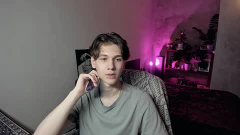 Snapshot of 0verlandd chatting on 11, 11, 2025 Adam online show from 11, 11, 2025