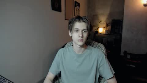 Snapshot of 0verlandd chatting on 17, 12, 2025 Adam online show from 17, 12, 2025