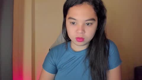 Snapshot of 0wwlo0k chatting on 14, 11, 2025 0wwlo0k online show from 14, 11, 2025