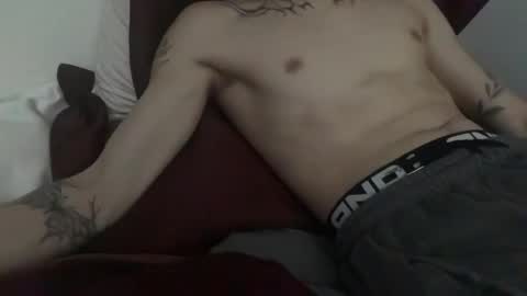 Snapshot of 10incock18 chatting on 7, 1, 2026 10incock18 online show from 7, 1, 2026