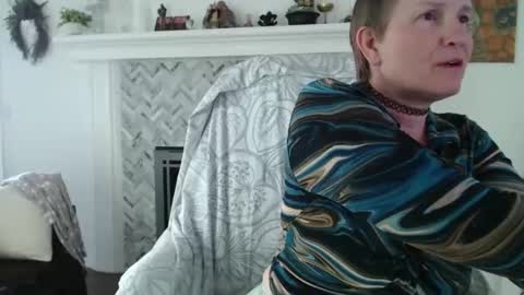 Aurora Willows online show from 11, 1, 2026