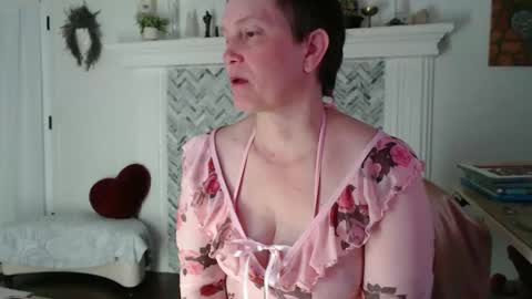 Aurora Willows online show from 9, 3, 2026