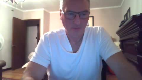 Snapshot of 123456ant chatting on 8, 2, 2025 123456ant online show from 8, 2, 2025