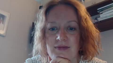 12ennie online show from 17, 9, 2025