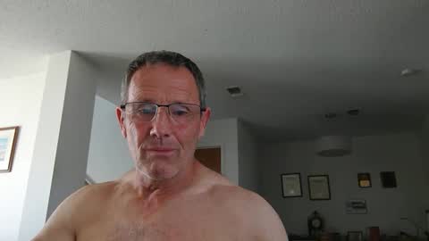 Snapshot of 13glanmorfa chatting on 3, 2, 2025 13glanmorfa online show from 3, 2, 2025