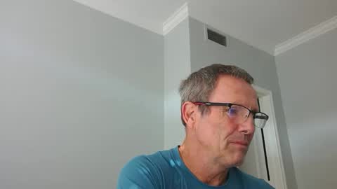 Snapshot of 13glanmorfa chatting on 12, 11, 2025 13glanmorfa online show from 12, 11, 2025