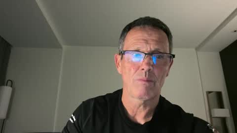 Snapshot of 13glanmorfa chatting on 14, 12, 2025 13glanmorfa online show from 14, 12, 2025