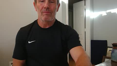 Snapshot of 13glanmorfa chatting on 16, 1, 2026 13glanmorfa online show from 16, 1, 2026