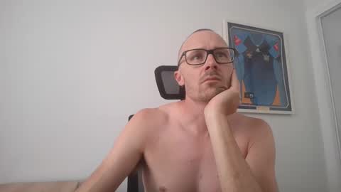 Snapshot of 1896pow chatting on 2, 2, 2025 Justin186 online show from 2, 2, 2025