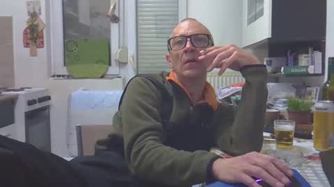 Snapshot of 1973man chatting on 7, 1, 2026 1973man online show from 7, 1, 2026