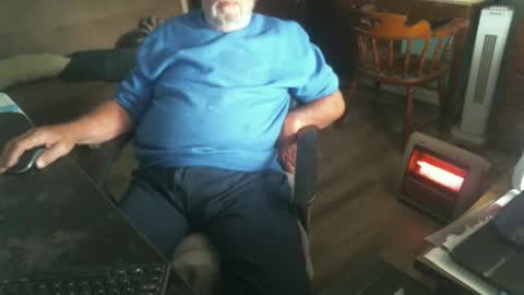 Snapshot of 1handyanddee chatting on 6, 12, 2024 1handyanddee online show from 6, 12, 2024