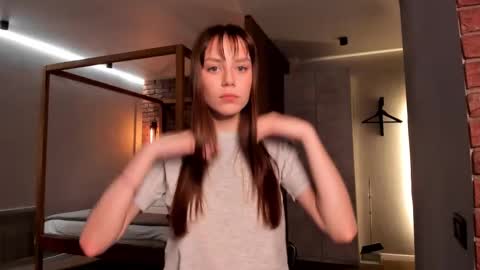 Snapshot of 1i1ypa1mer chatting on 27, 2, 2026 Lily 3 online show from 27, 2, 2026