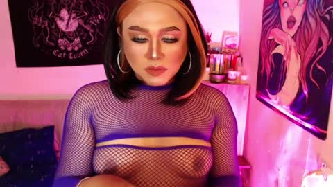 1lovelymess online show from 30, 7, 2026