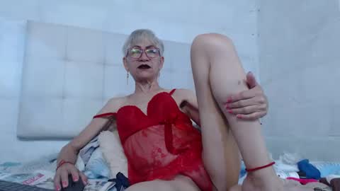 Snapshot of 1miss_monserrate chatting on 30, 12, 2024 Miss Monserrate online show from 30, 12, 2024