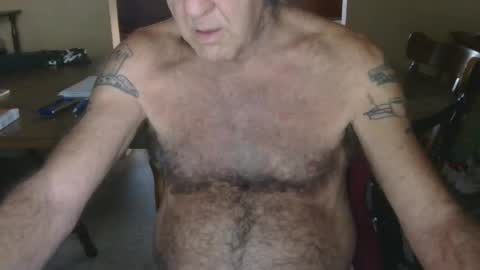 Snapshot of 1pizza__6beers chatting on 12, 9, 2025 Pizza online show from 12, 9, 2025