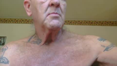 Snapshot of 1pizza__6beers chatting on 15, 9, 2025 Pizza online show from 15, 9, 2025