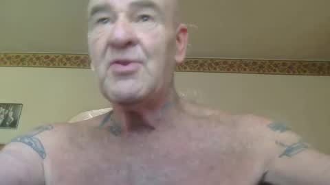 Snapshot of 1pizza__6beers chatting on 2, 10, 2025 Pizza online show from 2, 10, 2025