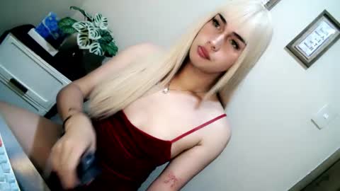 Snapshot of 1sexy_kattie chatting on 18, 6, 2026 1sexy kattie online show from 18, 6, 2026