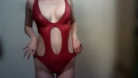 Snapshot of 1timebaby chatting on 14, 12, 2025 KinkyGames online show from 14, 12, 2025