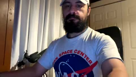 Snapshot of 1ui5 chatting on 4, 6, 2026 1ui5 online show from 4, 6, 2026