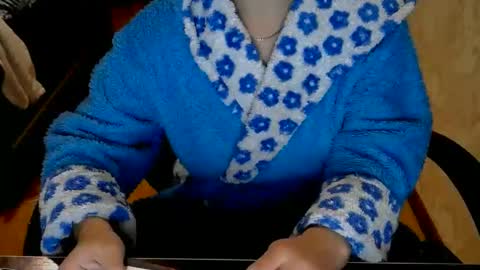 1your_hot_girls online show from 5, 1, 2025