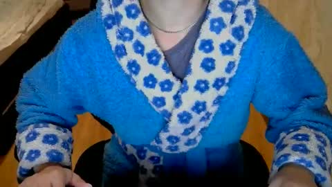 1your_hot_girls online show from 13, 2, 2025