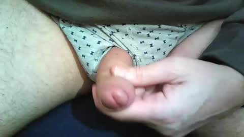 2001uwuk online show from 28, 11, 2025