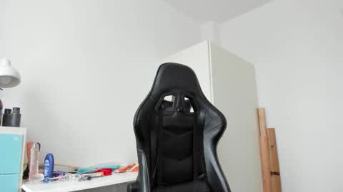 Henk online show from 4, 2, 2026