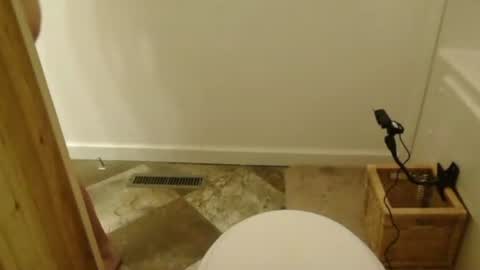 Snapshot of 20acresbub chatting on 8, 12, 2024 20acresbub online show from 8, 12, 2024