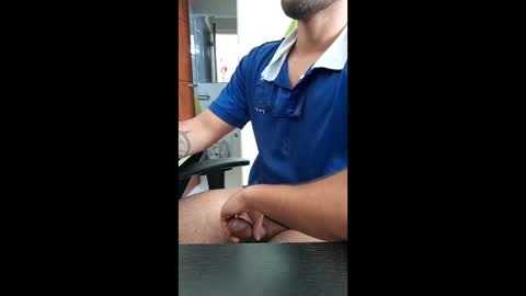 Snapshot of 20debogota chatting on 1, 4, 2026 Miguel online show from 1, 4, 2026