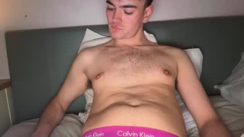 21boybifun online show from 20, 4, 2026