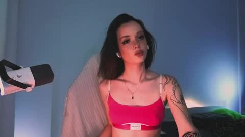 Snapshot of 2b_ chatting on 19, 5, 2026 Sasha weekend from 14 to 27 November online show from 19, 5, 2026