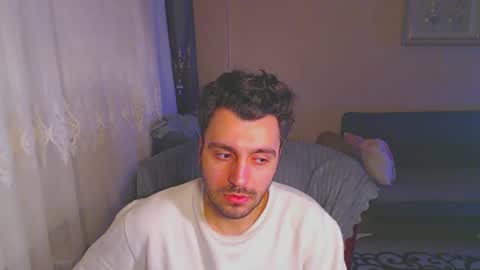 Snapshot of 2handsomeman chatting on 4, 1, 2025 Berk online show from 4, 1, 2025