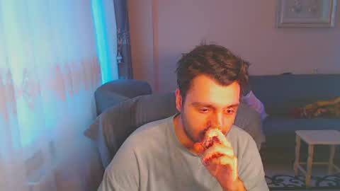 Snapshot of 2handsomeman chatting on 7, 1, 2025 Berk online show from 7, 1, 2025