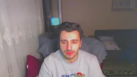 Snapshot of 2handsomeman chatting on 9, 1, 2025 Berk online show from 9, 1, 2025