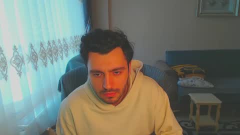 Snapshot of 2handsomeman chatting on 15, 1, 2025 Berk online show from 15, 1, 2025