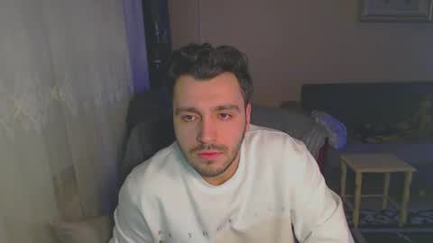 Snapshot of 2handsomeman chatting on 4, 2, 2025 Berk online show from 4, 2, 2025