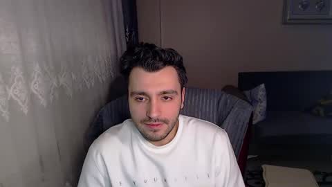 Snapshot of 2handsomeman chatting on 8, 2, 2025 Berk online show from 8, 2, 2025