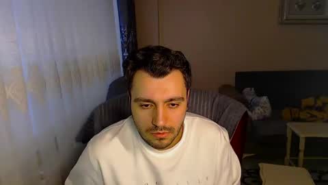 Snapshot of 2handsomeman chatting on 9, 2, 2025 Berk online show from 9, 2, 2025