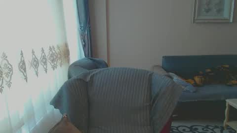 Snapshot of 2handsomeman chatting on 15, 2, 2025 Berk online show from 15, 2, 2025
