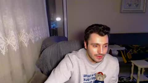 Snapshot of 2handsomeman chatting on 22, 2, 2025 Berk online show from 22, 2, 2025