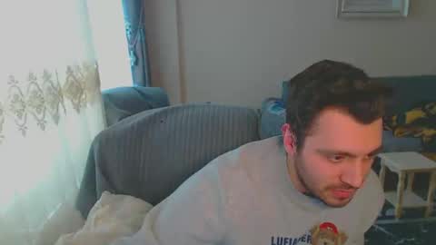 Snapshot of 2handsomeman chatting on 25, 2, 2025 Berk online show from 25, 2, 2025