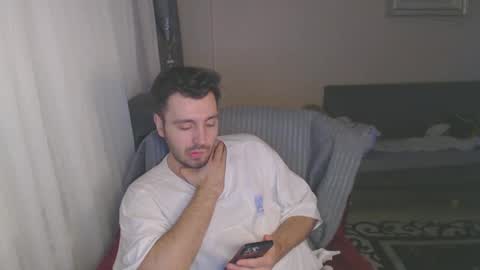 Snapshot of 2handsomeman chatting on 10, 3, 2025 Berk online show from 10, 3, 2025
